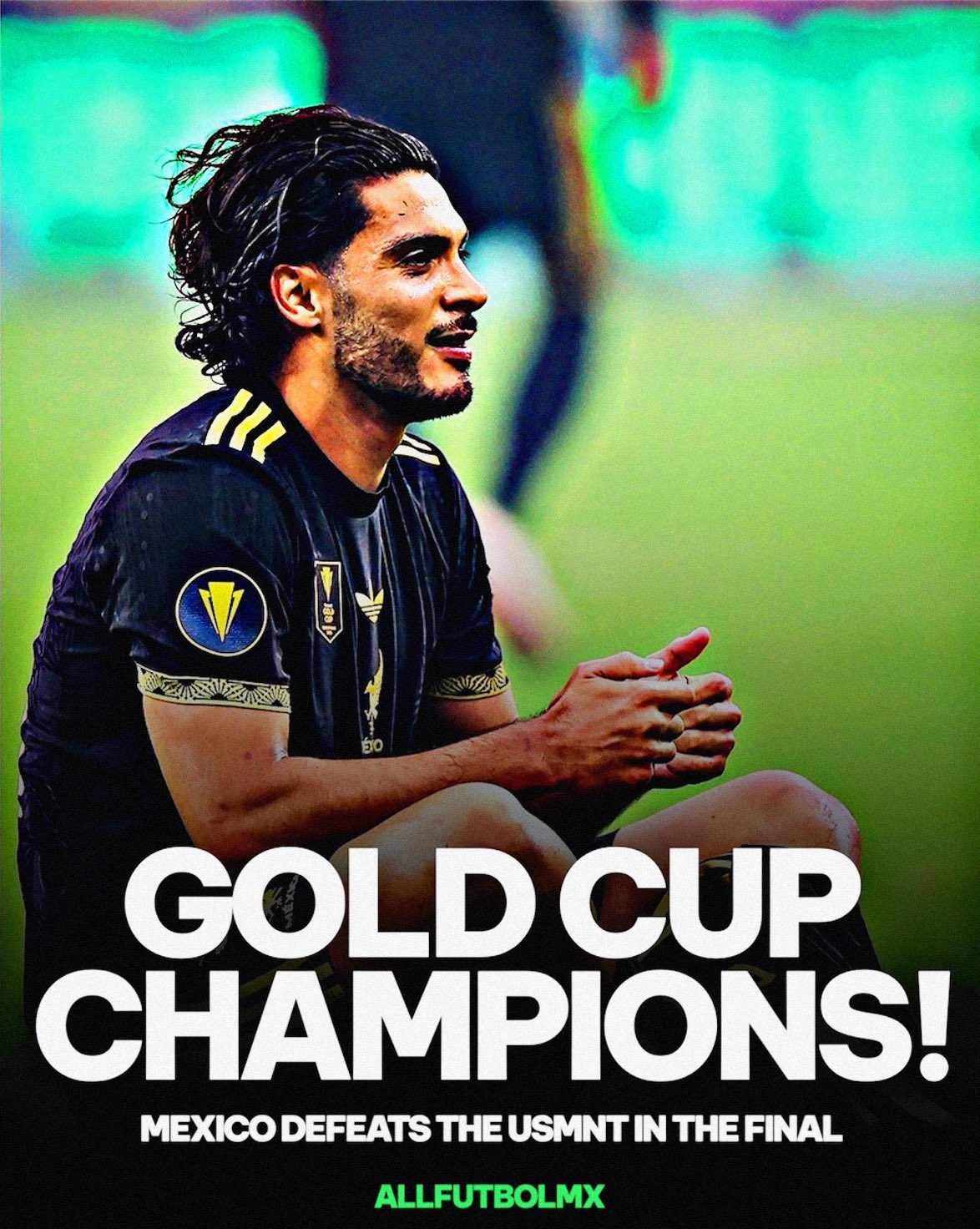 泪目了吗？金杯赛决赛希门尼斯破门后展示若塔球衣，并做出打游戏庆祝动作