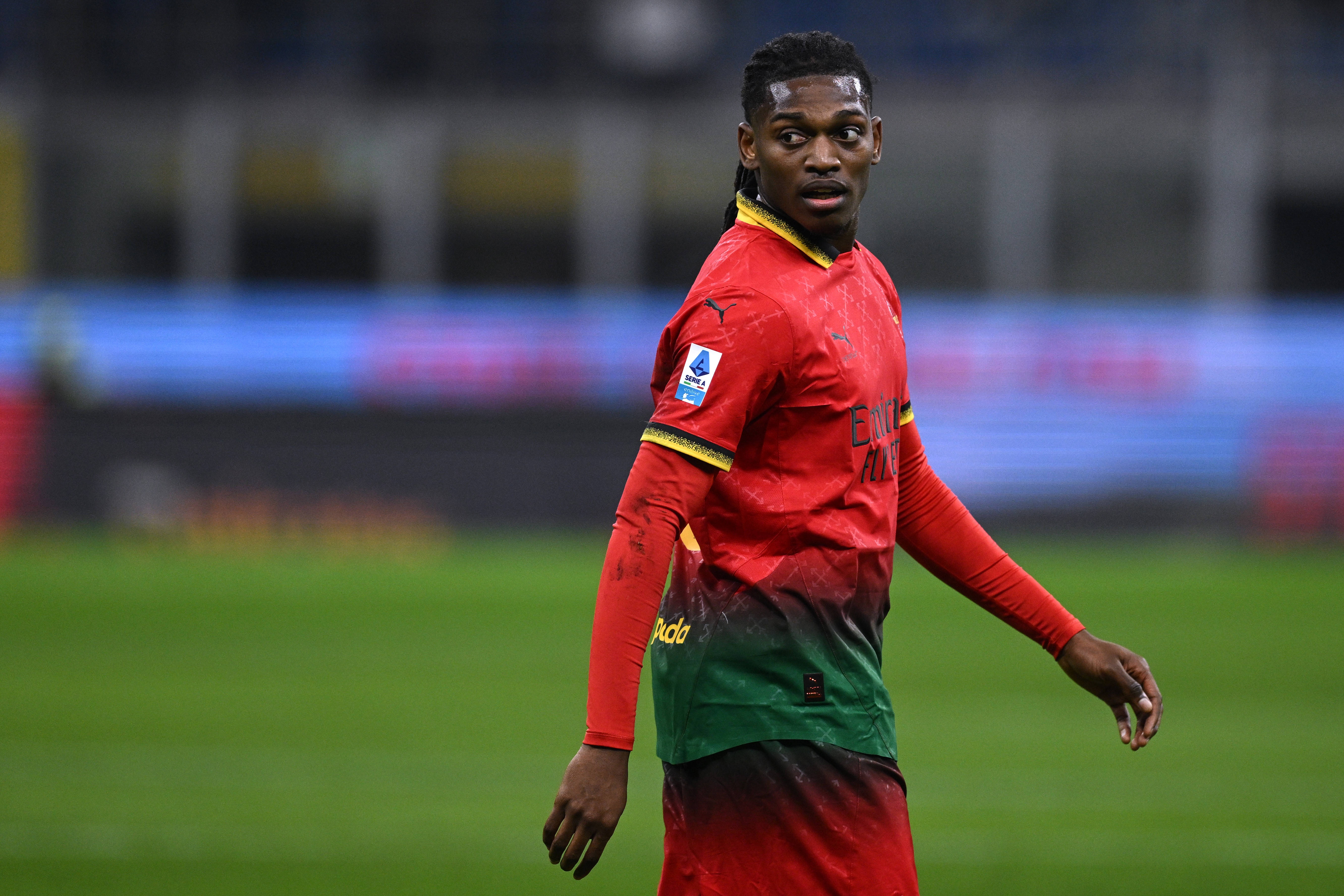 华体会比分直播-莱奥：阿莱格里和伊布都让我少直播，今天赢球是开直播的好机会