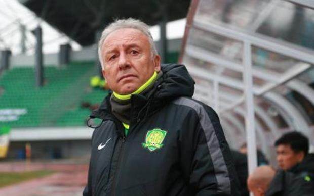 华体会官网-意媒：前国安主帅扎切罗尼因头部重伤正在ICU抢救