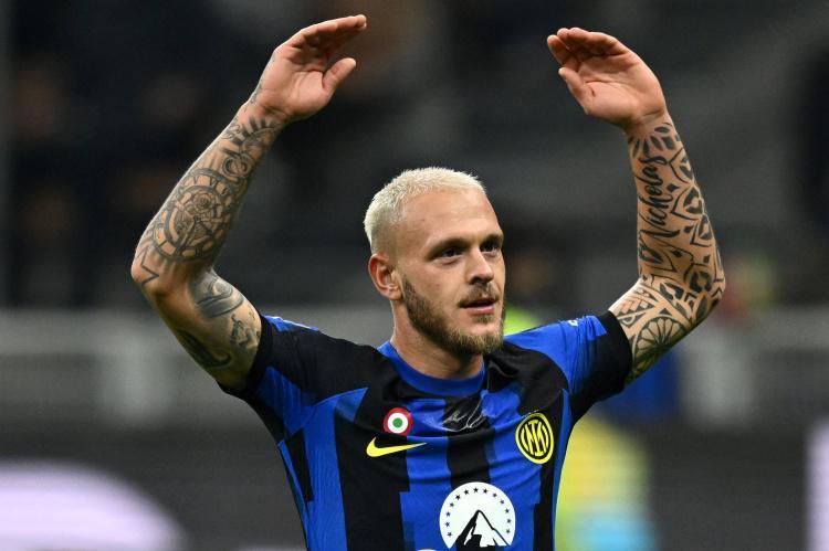 华体会比分直播-关键时刻见真章！独自领跑榜单+连续5场助攻，迪马尔科是国米根基